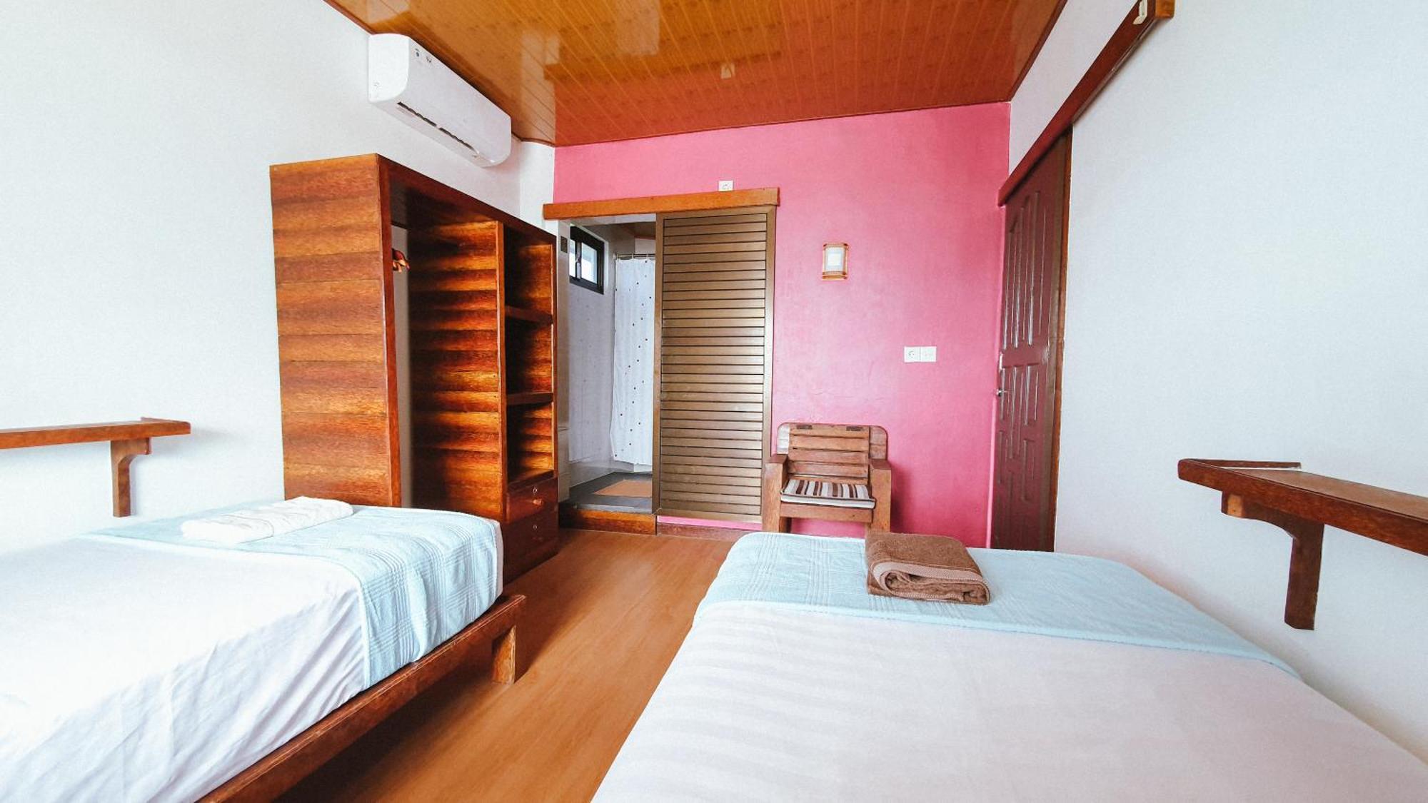 Jamburae Lodge Lagudri ภายนอก รูปภาพ